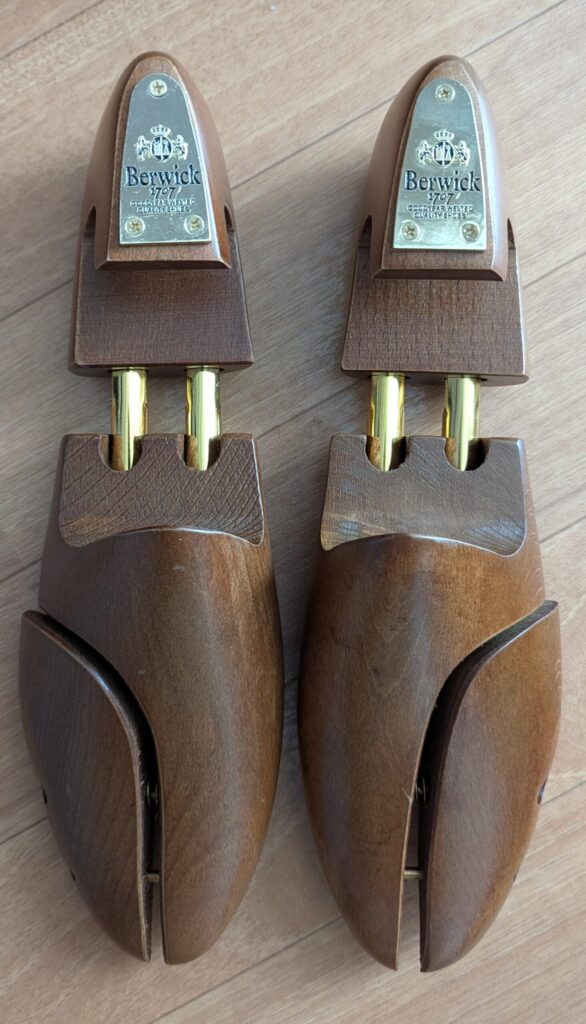 shoetree_darkbrown
